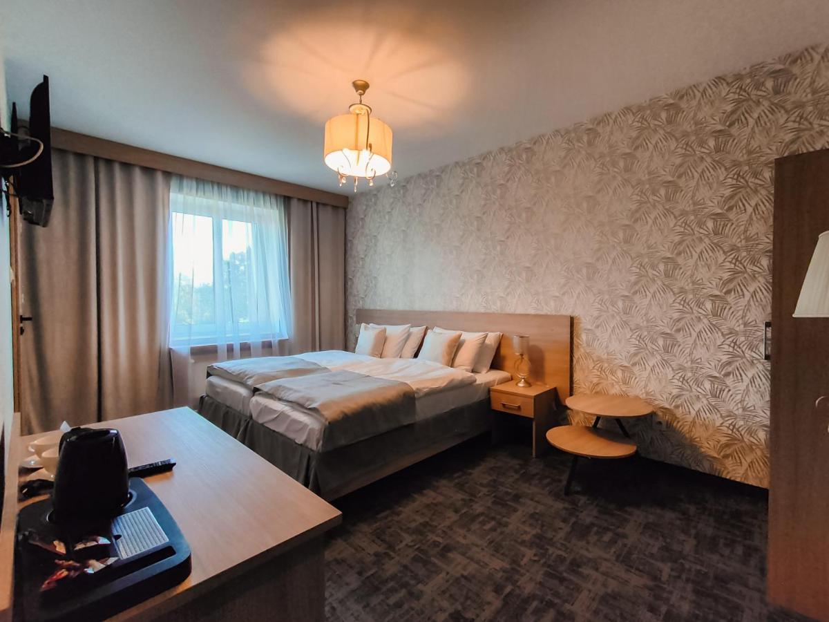 Sztuka Smaku - Restauracja I Hotelik Свідниця Екстер'єр фото