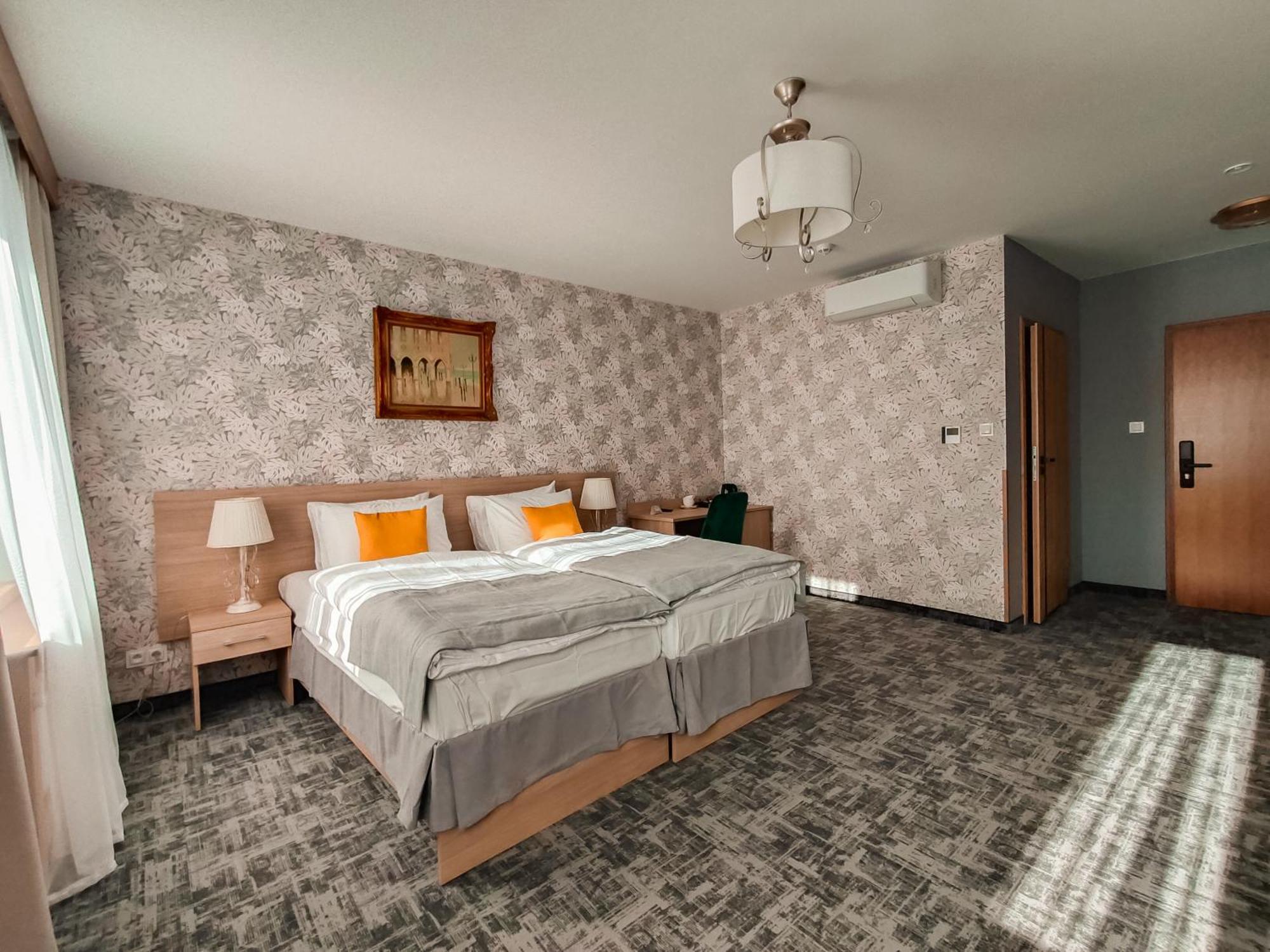 Sztuka Smaku - Restauracja I Hotelik Свідниця Екстер'єр фото